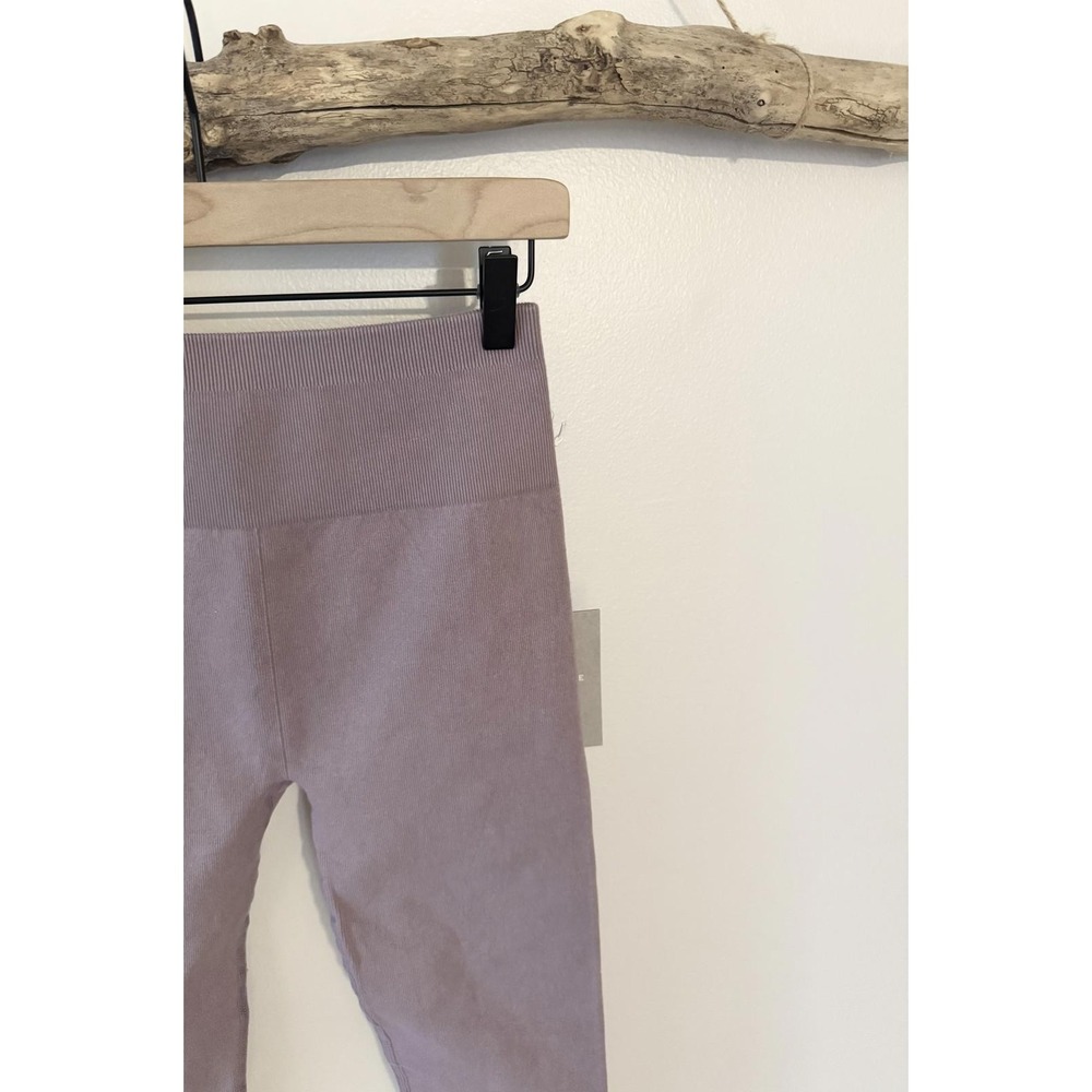Everlane Leggings Seamless Ribbed Waist Lavender‎ Purple Activewear M/L - Picture 3 of 6